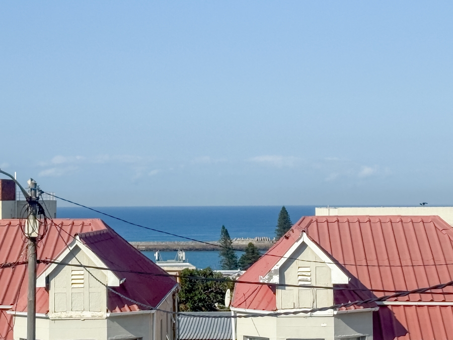 5 Bedroom Property for Sale in Quigney Eastern Cape